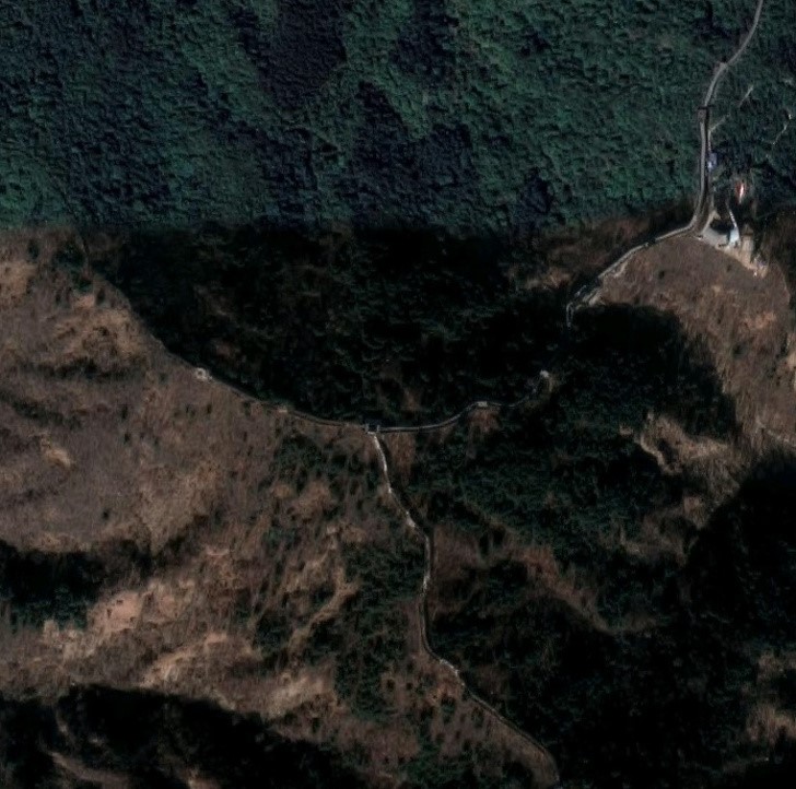 Gran Muralla China |:  11 cosas alucinantes que solo puedes ver desde el espacio |  Zestradar